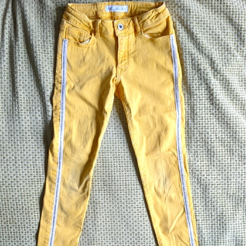 Zara Jeans With Metallic Stripe Sz134